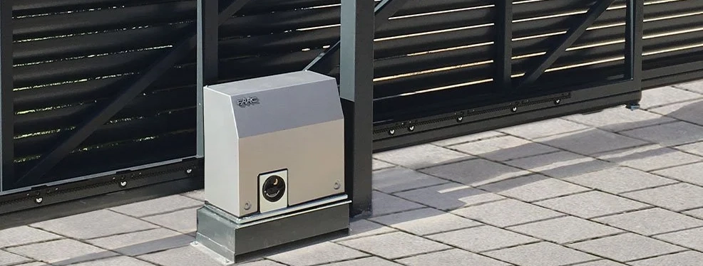 Automatisme pour Portail Coulissant — Confort, Sécurité & Modernité